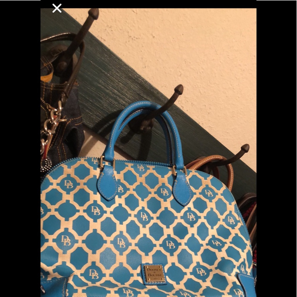 Dooney & Bourke Purse